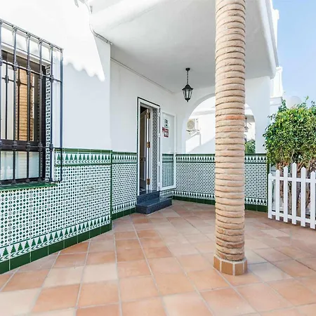 A&n Beachfront Family House With Pool & Solarium 알가로보-코스타