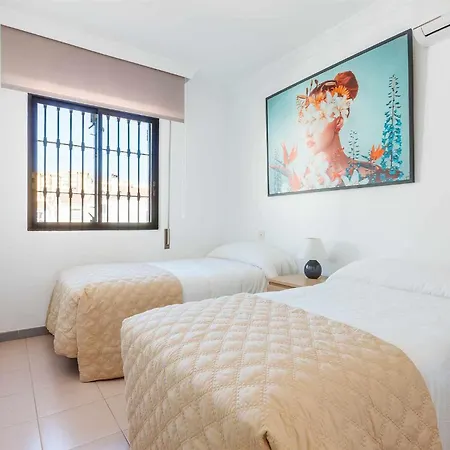 펜션 A&n Beachfront Family House With Pool & Solarium 알가로보-코스타